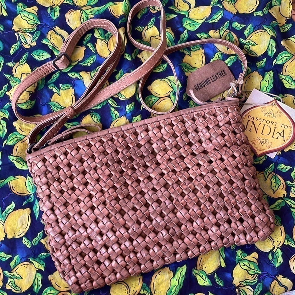 Brand New Passport to India Genuine Leather Woven Zipper Vintage Crossbody Purse